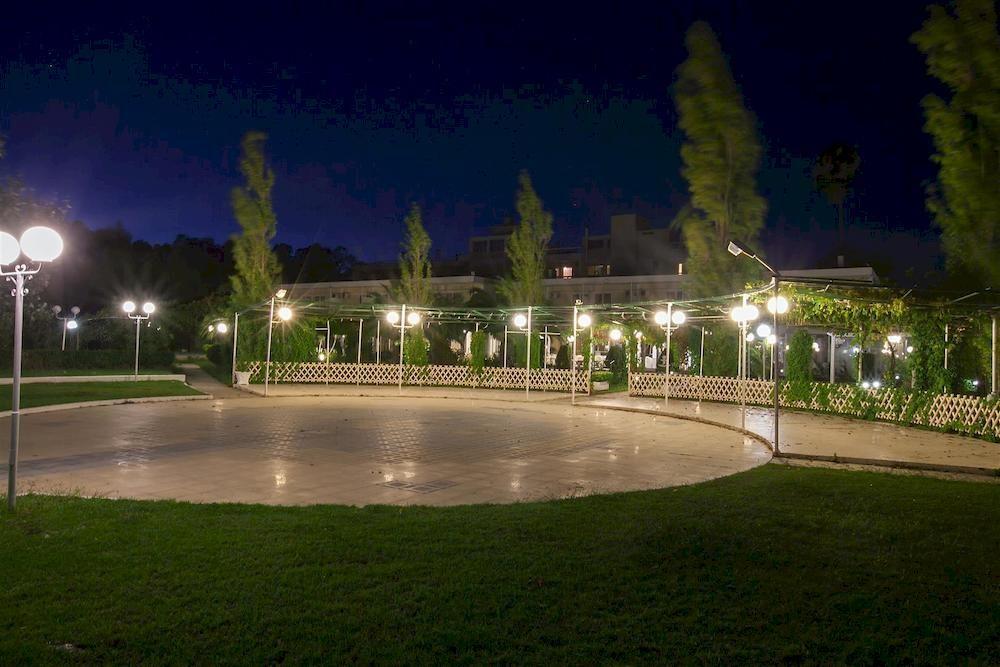 Hotel Theoxenia Anex Mesolóngion Esterno foto